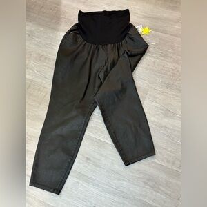 Women’s Maternity Black Faux Leather Pants Size 2X NWT
